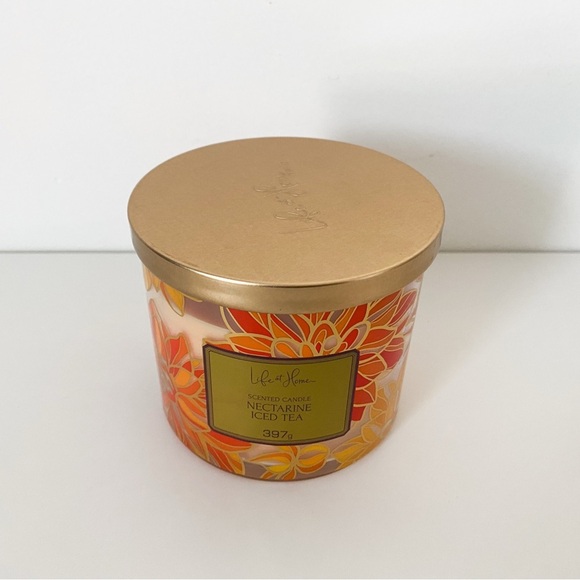 BRAND NEW Life at Home 3-Wick Candle, Nectarine Iced Tea - Picture 2 of 3